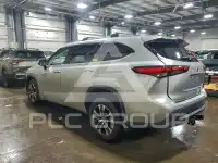 2021 Toyota Highlander фото