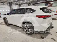2021 Toyota Highlander photo