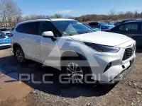 2021 Toyota Highlander фото