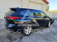 2021 Toyota Highlander photo
