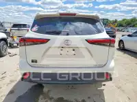 2021 Toyota Highlander photo