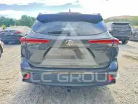 2021 Toyota Highlander фото