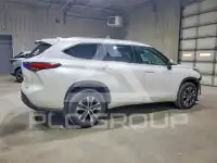 2021 Toyota Highlander фото