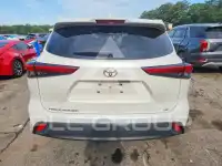 2021 Toyota Highlander фото