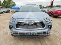 2021 Toyota Highlander фото
