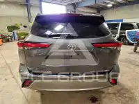 2021 Toyota Highlander фото