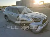 2021 Toyota Highlander фото