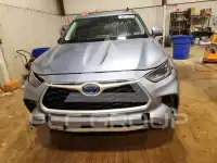 2021 Toyota Highlander photo