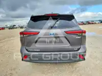 2021 Toyota Highlander фото
