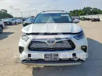 2021 Toyota Highlander фото