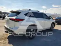 2021 Toyota Highlander фото