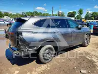 2021 Toyota Highlander фото
