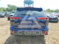 2021 Toyota Highlander фото