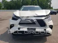 2021 Toyota Highlander фото