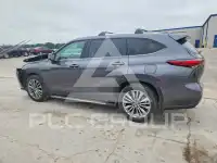 2021 Toyota Highlander фото