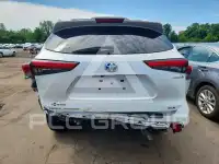 2021 Toyota Highlander фото