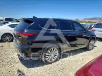 2021 Toyota Highlander фото