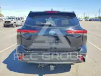 2021 Toyota Highlander фото