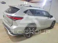 2021 Toyota Highlander фото