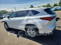 2021 Toyota Highlander фото