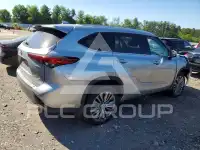 2021 Toyota Highlander фото