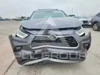2021 Toyota Highlander фото