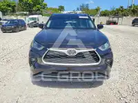 2021 Toyota Highlander фото