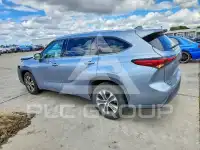 2021 Toyota Highlander photo