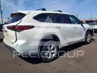2021 Toyota Highlander фото