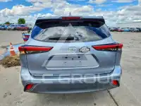 2021 Toyota Highlander photo