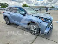 2021 Toyota Highlander photo