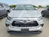 2021 Toyota Highlander фото
