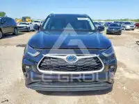 2021 Toyota Highlander фото