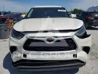 2021 Toyota Highlander photo