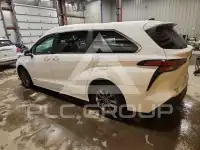 2021 Toyota SIENNA фото