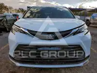 2021 Toyota SIENNA photo