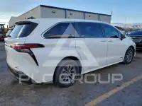 2021 Toyota SIENNA photo