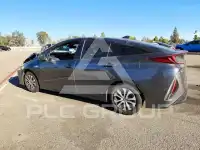 2021 Toyota PRIUS фото