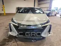 2021 Toyota PRIUS фото