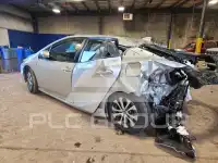 2021 Toyota PRIUS фото