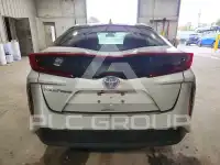 2021 Toyota PRIUS фото