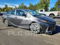2021 Toyota PRIUS photo