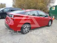 2021 Toyota PRIUS photo