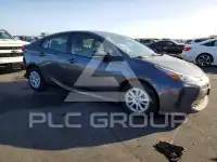 2021 Toyota PRIUS photo