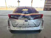 2021 Toyota PRIUS фото