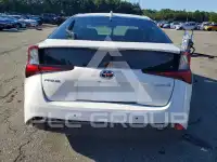 2021 Toyota PRIUS фото