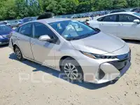2021 Toyota PRIUS фото