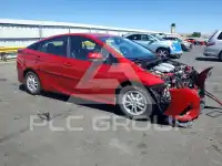 2021 Toyota PRIUS фото