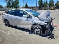 2021 Toyota PRIUS photo