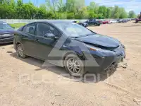 2021 Toyota PRIUS фото